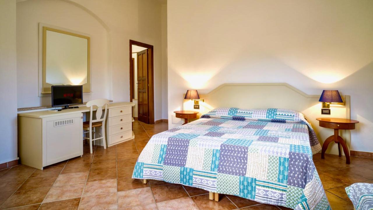 Welcomely - Affittacamere Insula Olbia Exterior foto
